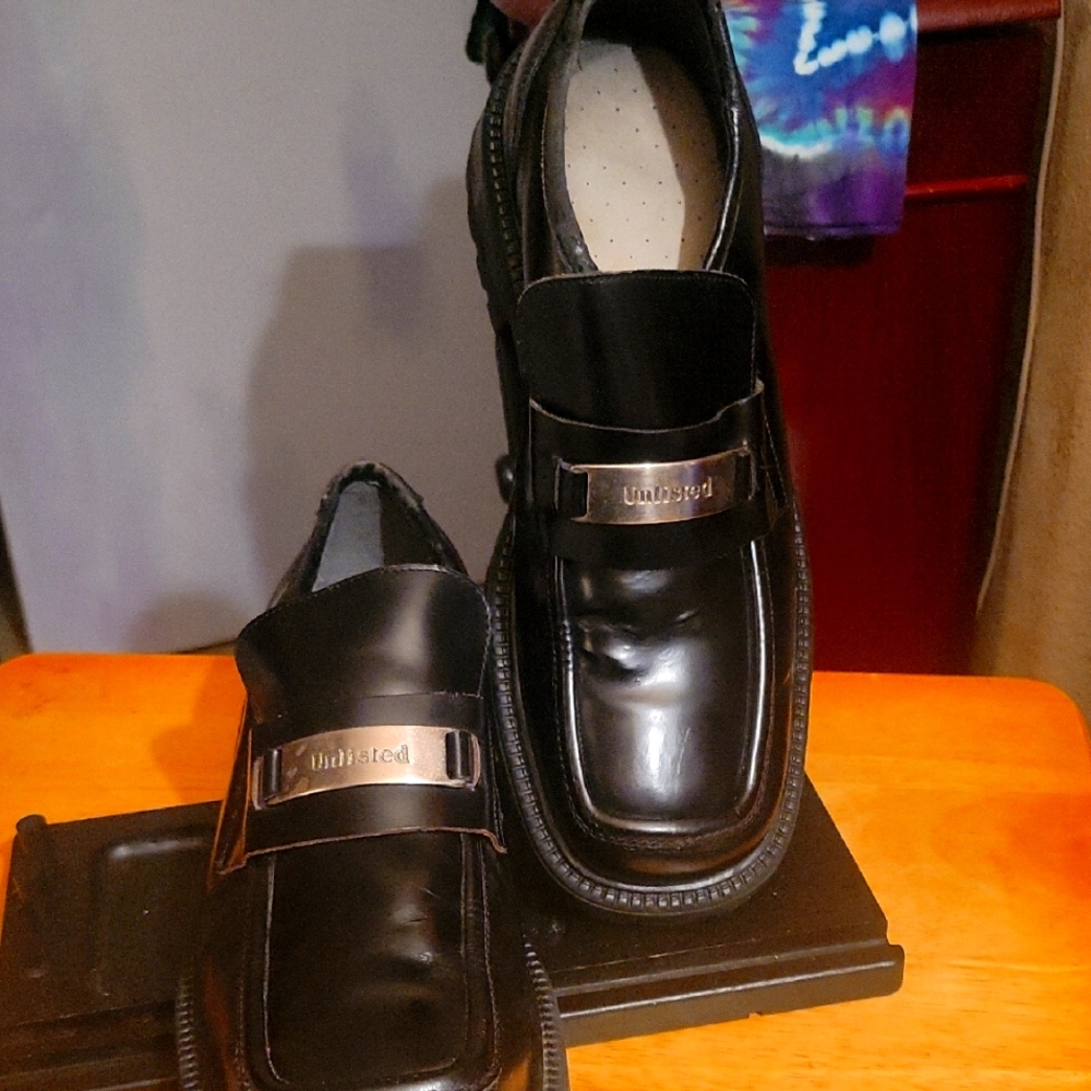 Kenneth Cole Black Loafers for Men